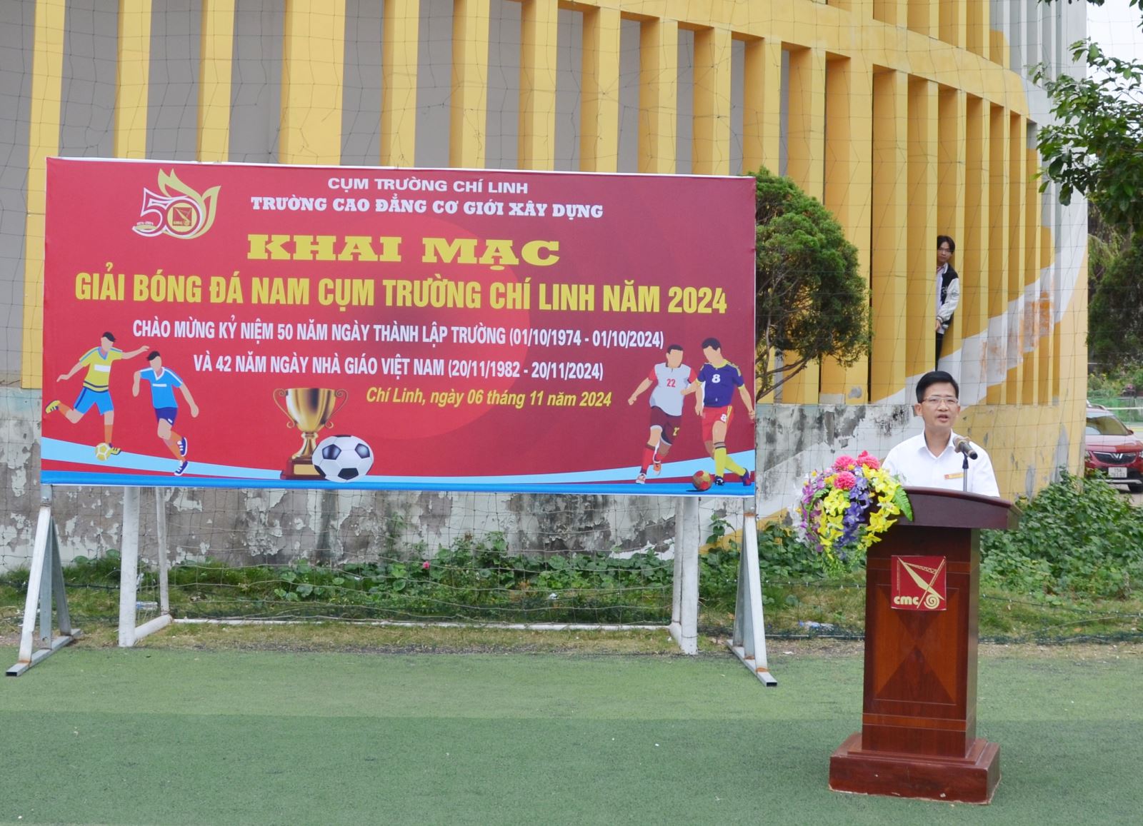 Sôi nổi giải bóng đá nam cụm trường Chí Linh năm 2024 chào mừng Kỷ niệm 50 năm ngày thành lập trường (1974 - 2024) và 42 năm ngày Nhà giáo Việt Nam (1982 - 2024)